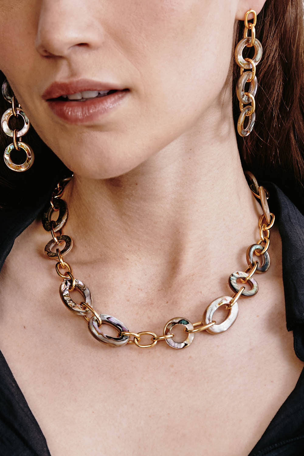 Chan Luu Mariner Chain Link Necklace in Abalone