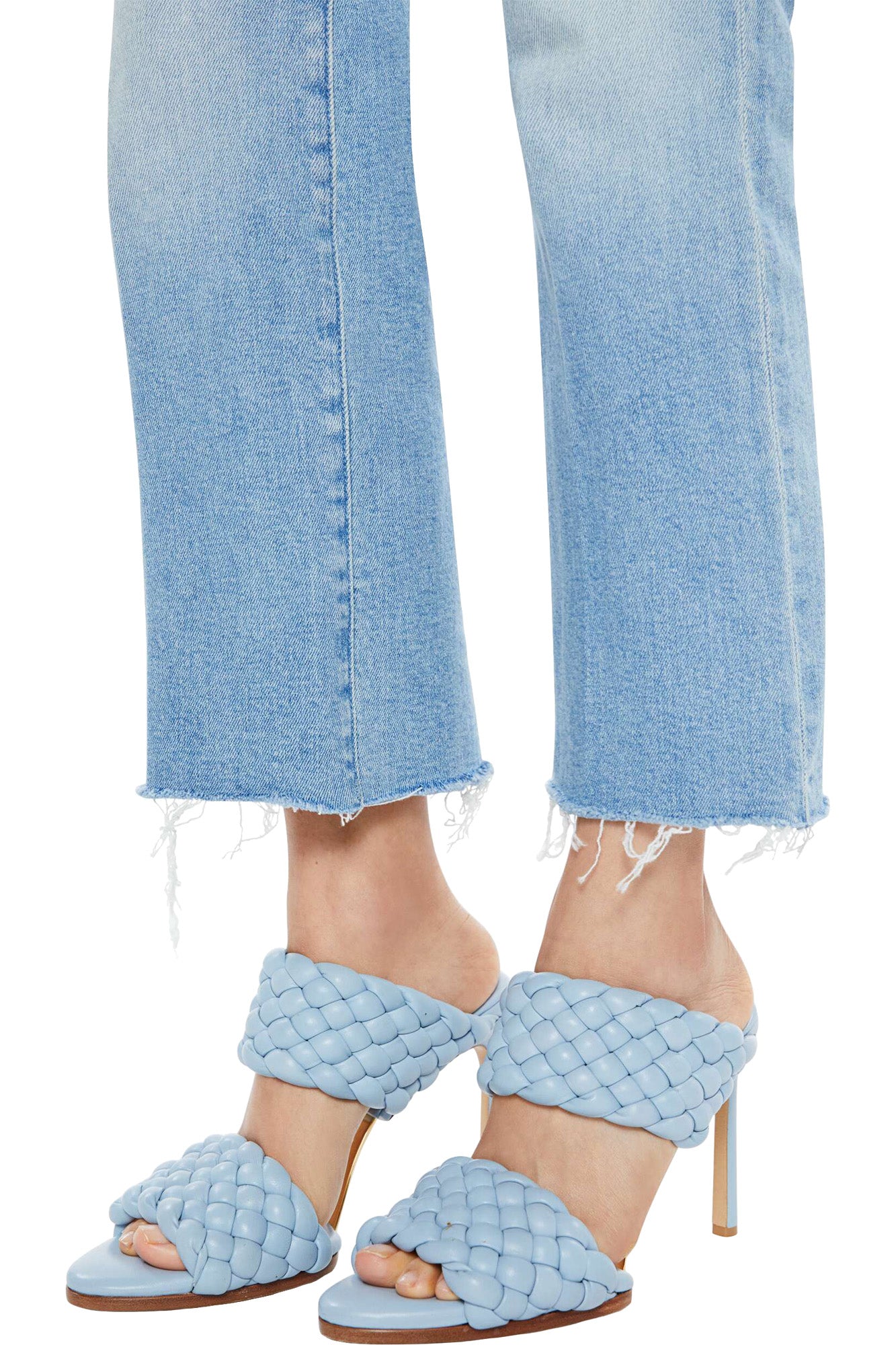 MOTHER Denim Kick It Ankle Fray in Can You Dig It?