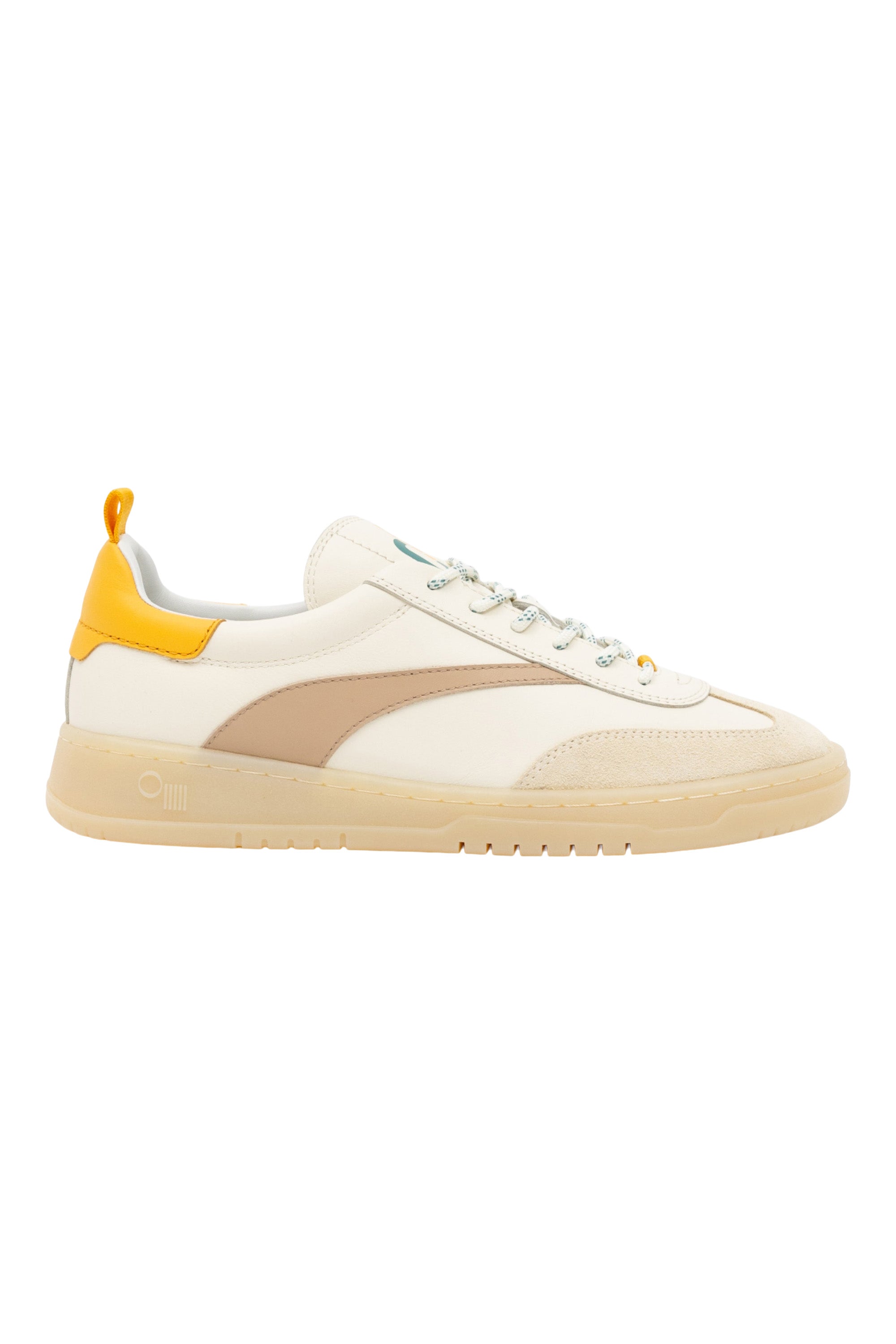 Oncept Panama Sneakers in Vanilla