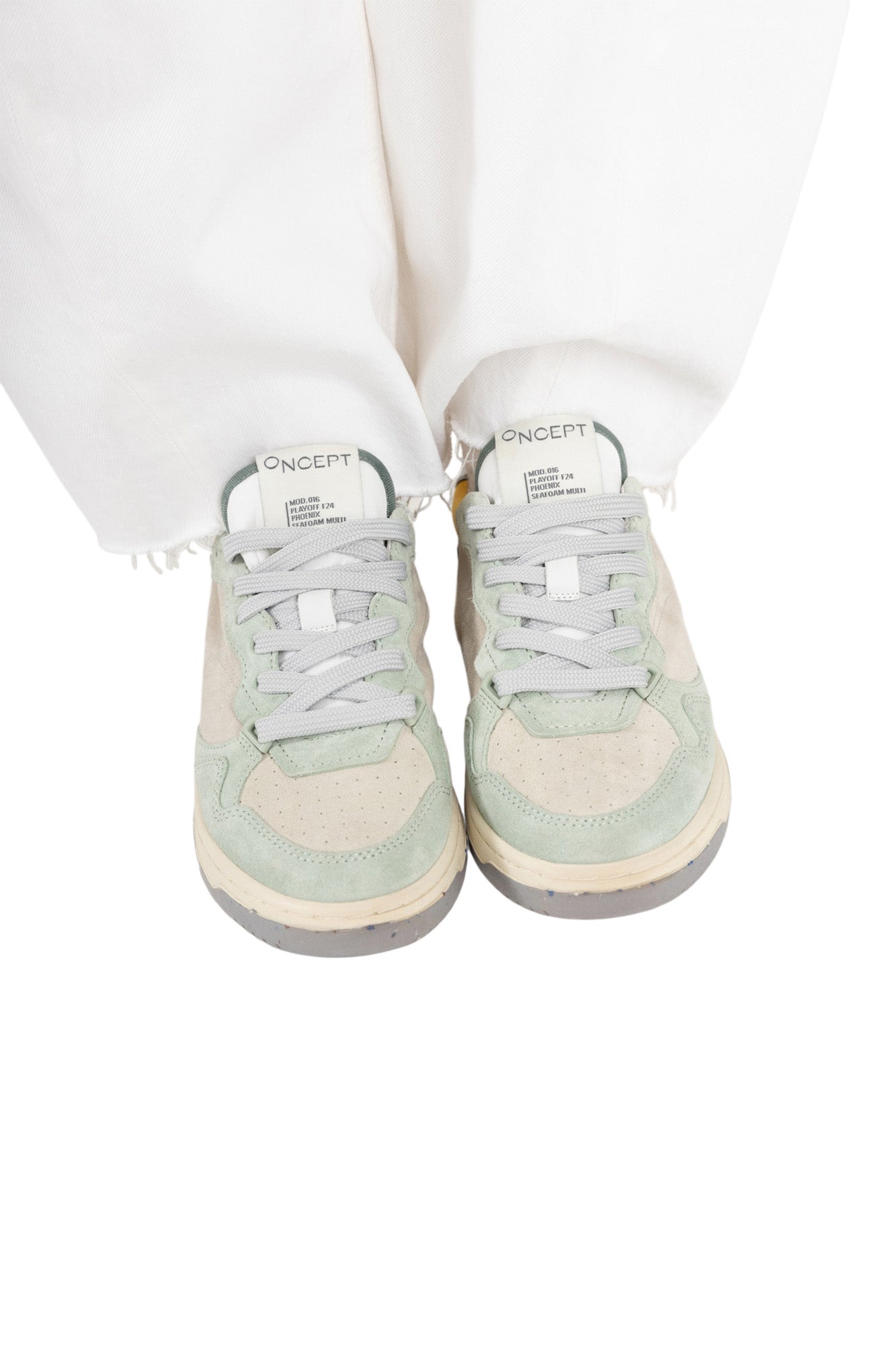 Oncept Phoenix Sneakers in Seafoam Multi