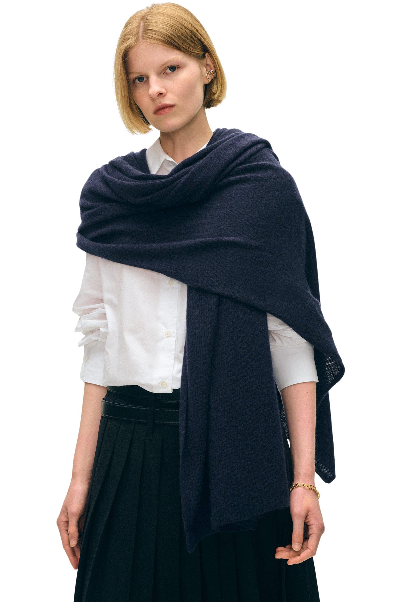 White + Warren Cashmere Travel Wrap