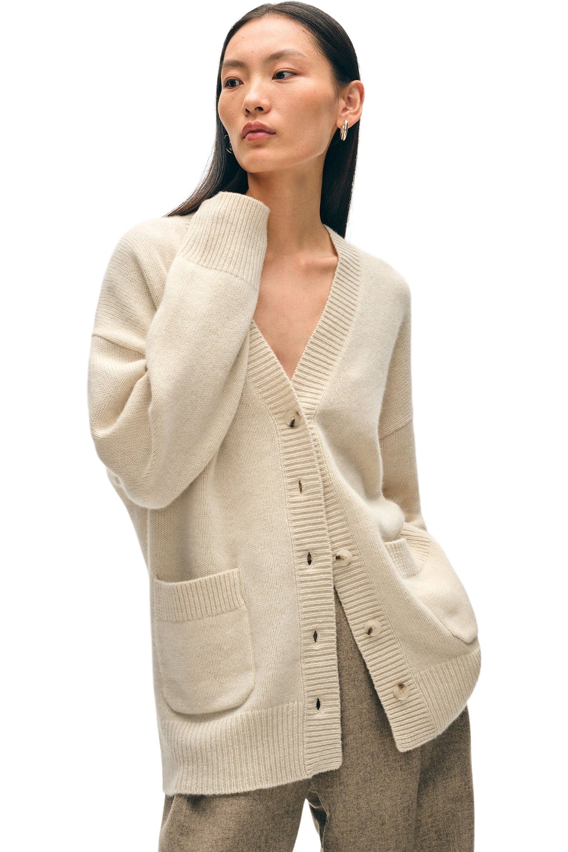 White & Warren Cashmere Luxe Pocket Cardigan in Natural Heather